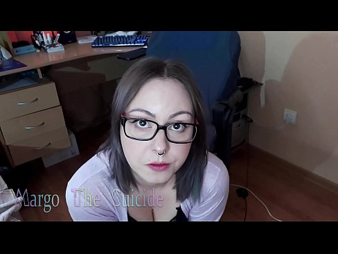 ❤️ Une fille sexy avec des lunettes suce profondément un gode devant la caméra ❤️❌ Vidéo de porno at fr.recetasketo.top ❤